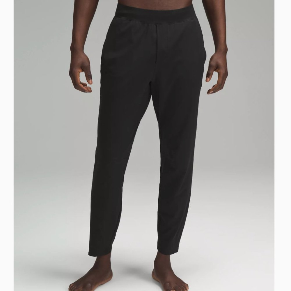 Lululemon Men's Thick Black Sweatpants w/ Pockets and Drawstring NWOT